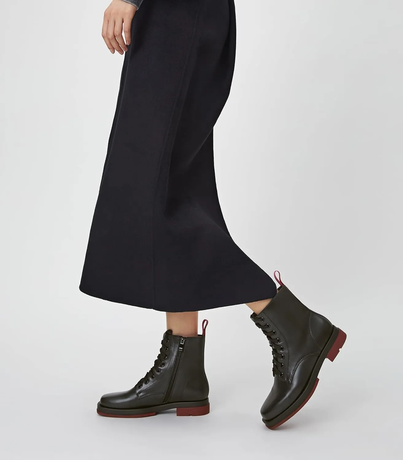 Arromic Black Ankle Boots Women's Lace-up Combat Boots with Side Zipper Square Toe Low Heel Fashion Booties