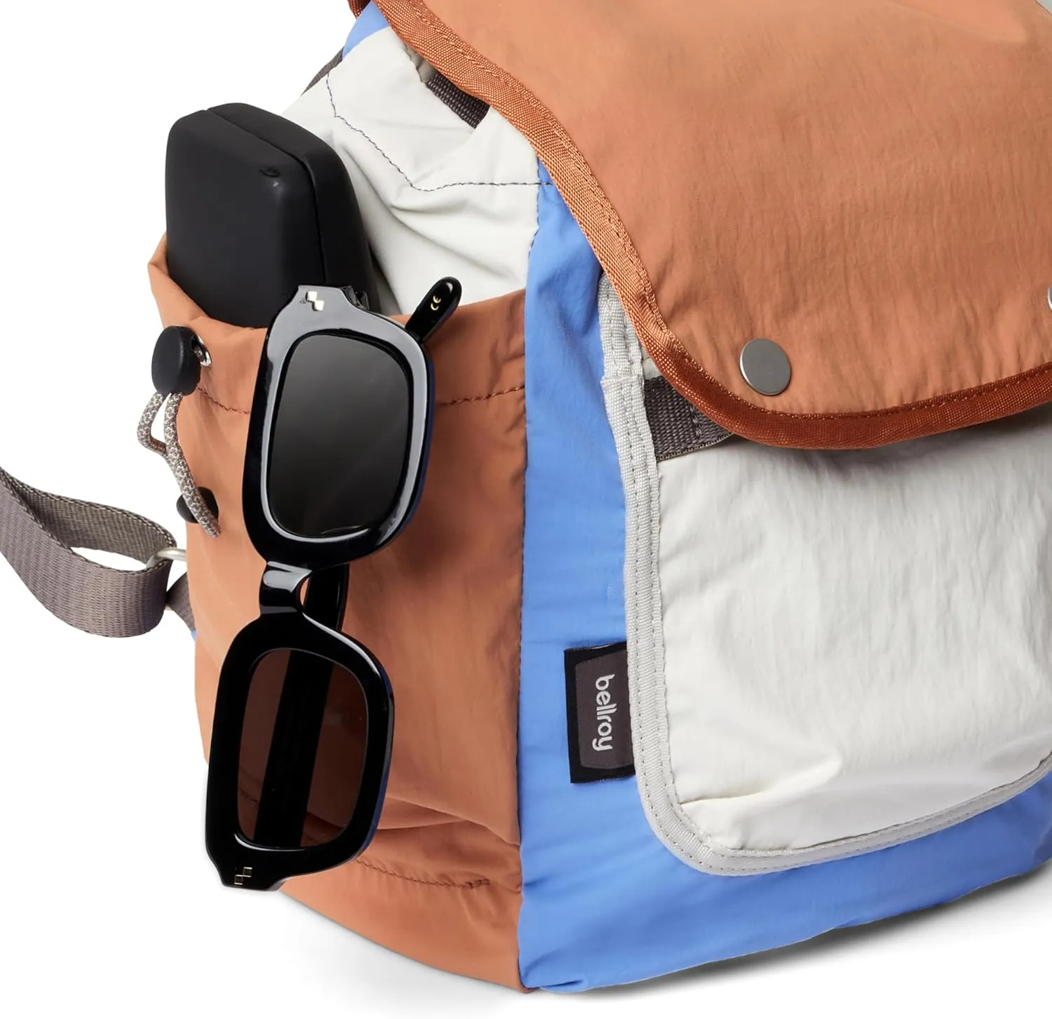 Bellroy Cinch Minipack (lightweight 9 liter backpack with external organization and adjustable shoulder straps) - Laguna