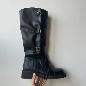 Black Adjustable Buckle Boots