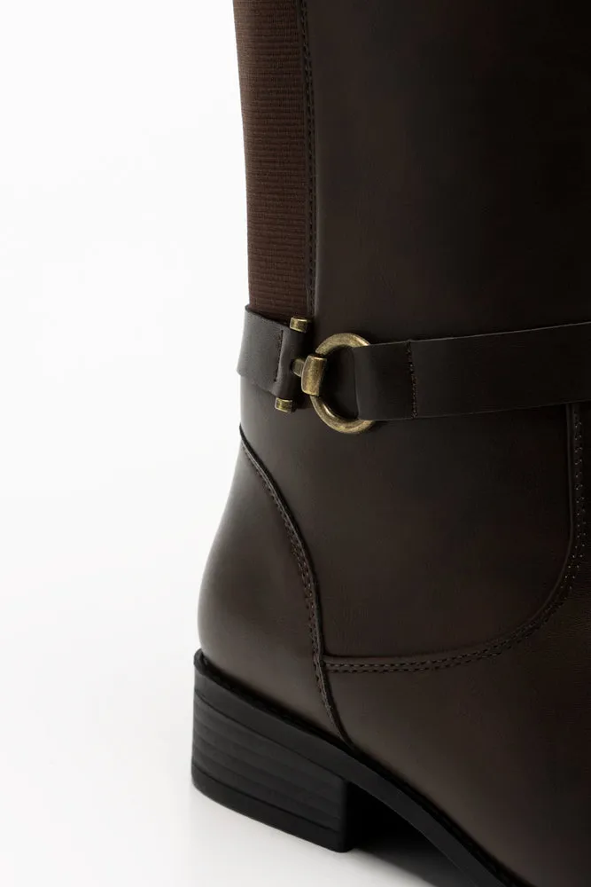Boots Brown