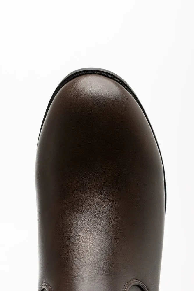 Boots Brown