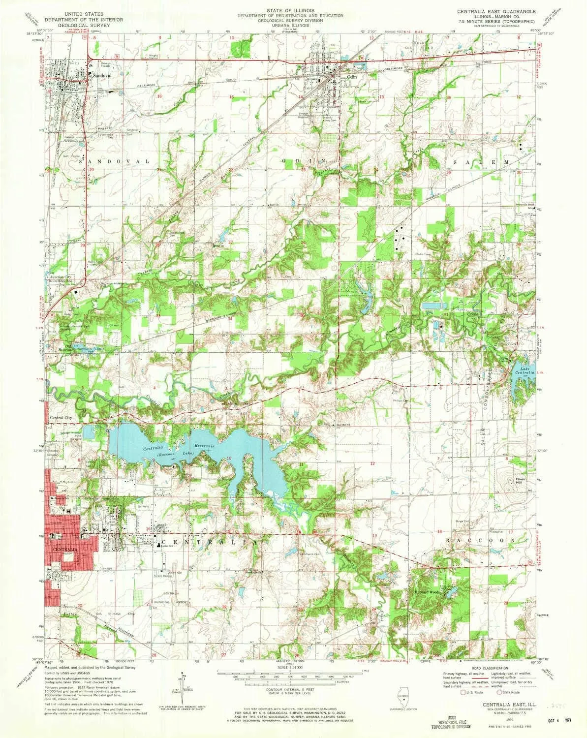 Centralia East IL topo map, 1:24000 Scale, 7.5 X 7.5 Minute, Historical, 1970, Updated 1971, 26.9 x 21.4 in
