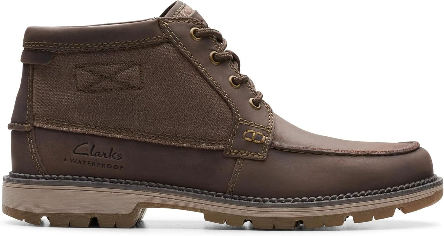 Clarks Mens MAPLEWALK MOC Padded Insole Leather Chukka Boots