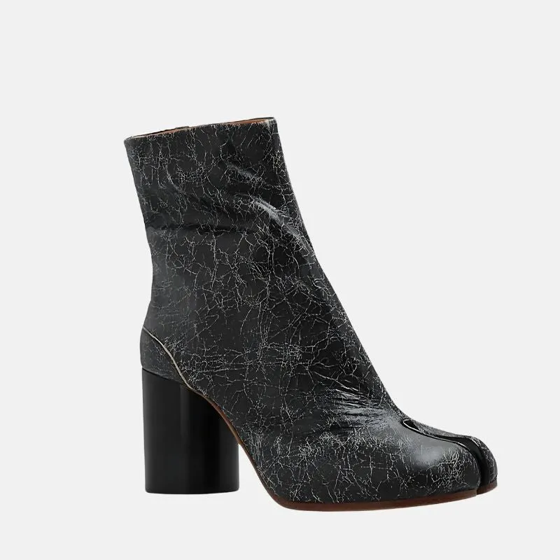 Fashionable Tabi Boots | Heel & Adjustable Buckle Strap