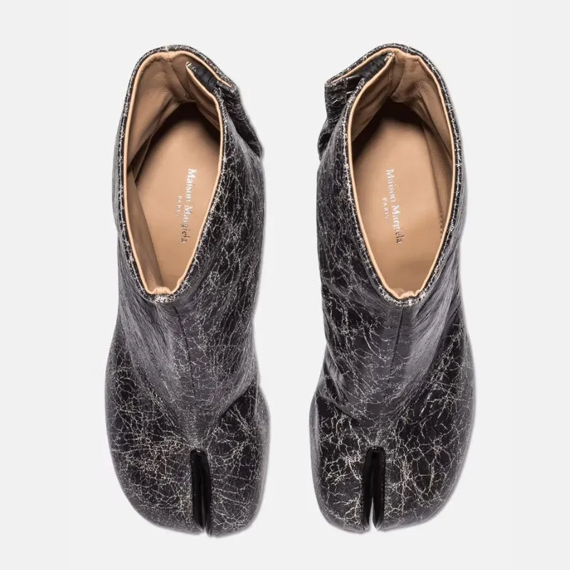 Fashionable Tabi Boots | Heel & Adjustable Buckle Strap