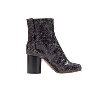 Fashionable Tabi Boots | Heel & Adjustable Buckle Strap