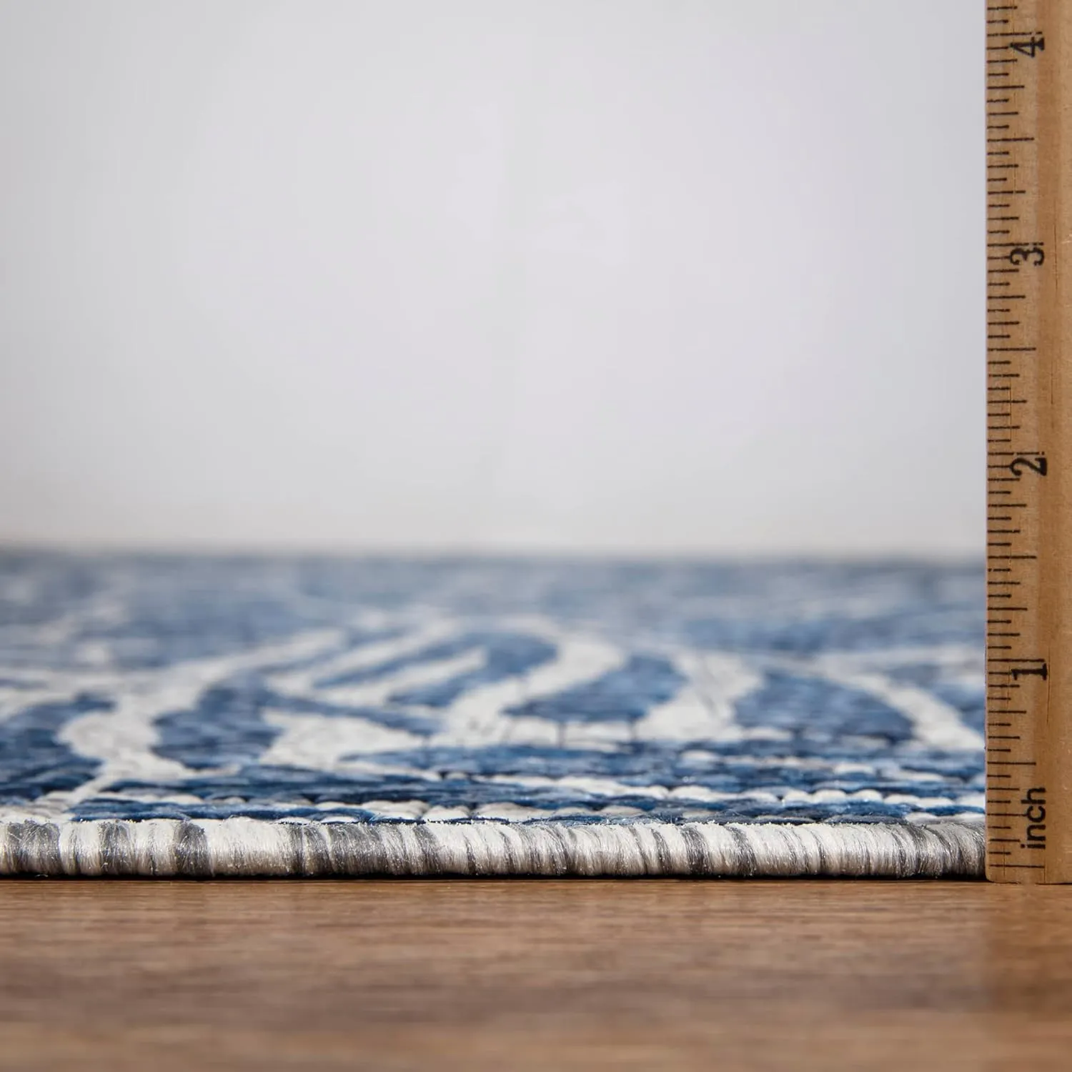 Keen Home Design Terrace Outdoor Runner Rug - 2x8 Washable Indoor/Outdoor Rug for Patio, Kitchen, Balcony, Beach, Garden, Deck and Porch, Size: 2'2"x7'7"