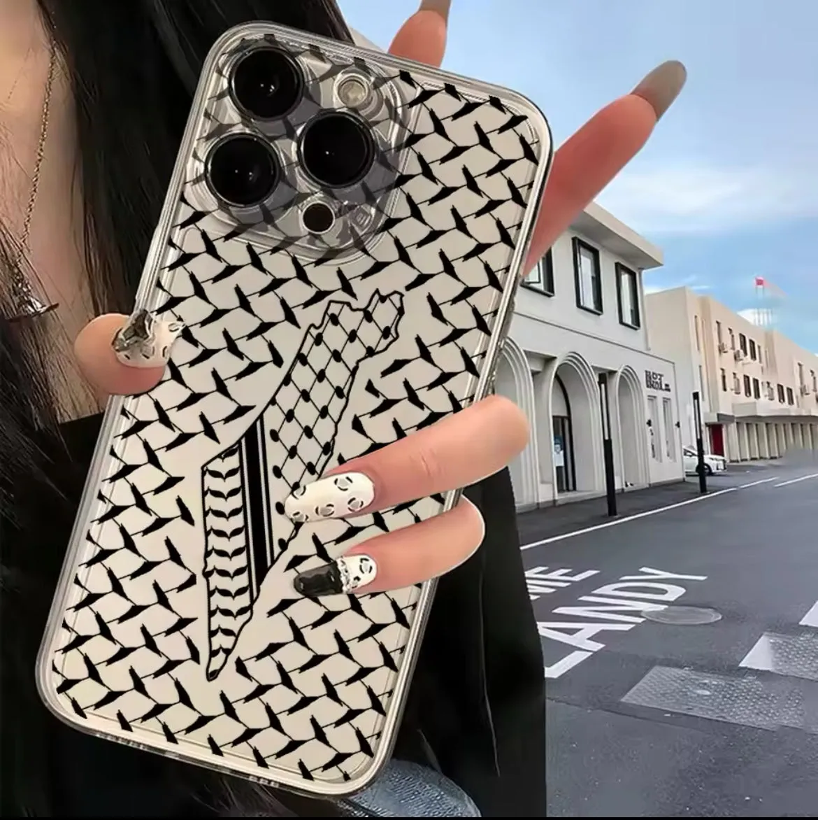 Keffiyeh design Palestine iPhone case