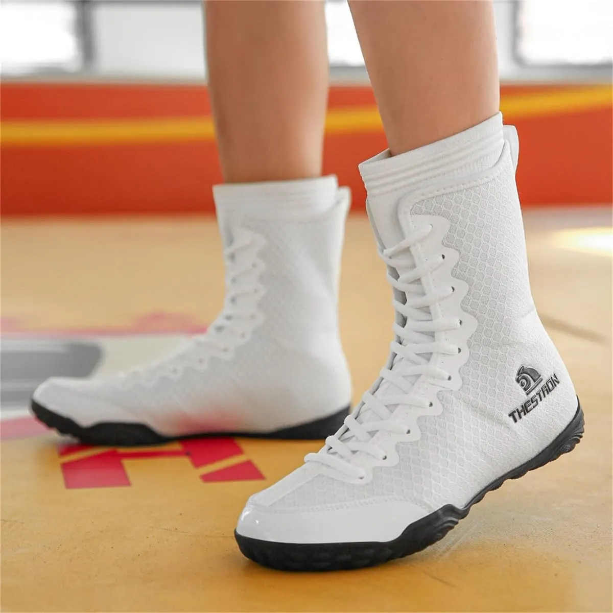 Mens Boxing Shoes Breathable Mesh Wrestling Shoes Kickboxing Sparring Boxers Trainers Sports Bodybuilding Boxing Boots