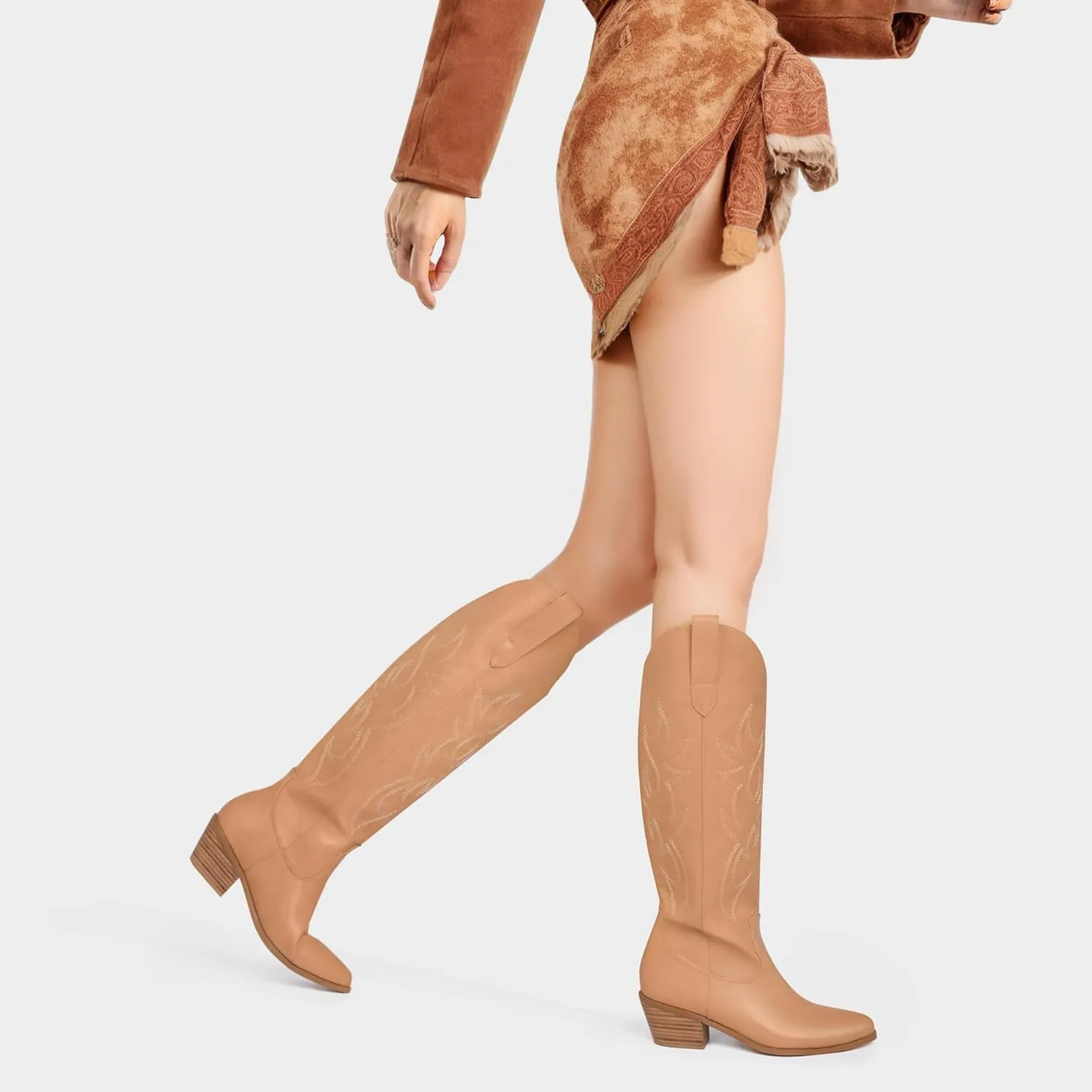 Ouepiano White Cowgirl Boots Women Cowboy Knee High Tall Boots Chunky Heel Pointed Toe Pull-On Western Wide Calf Boats Country Fashion