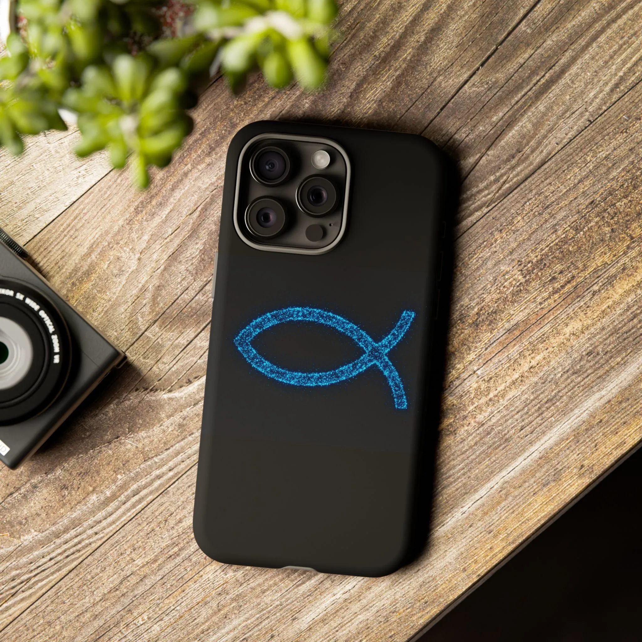 Stylish Tough iPhone Case with Sparkling Fish Design - Durable Phone Protection