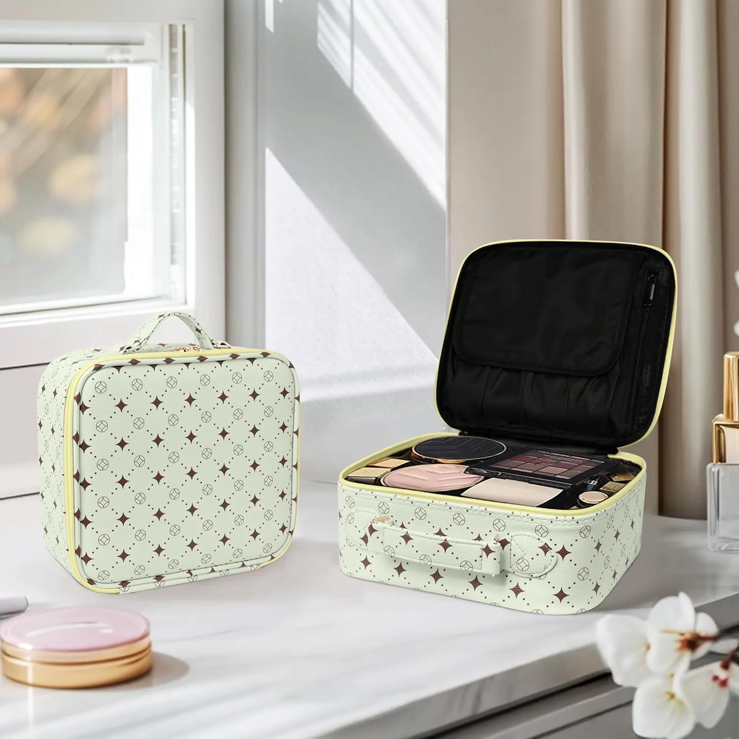 Travel Makeup Bag,Waterproof Cosmetic Organizer, Adjustable Dividers,Portability Cosmetic Train Case,Makeup organizer,Gift for Women,Girls Gift (Green Yello)