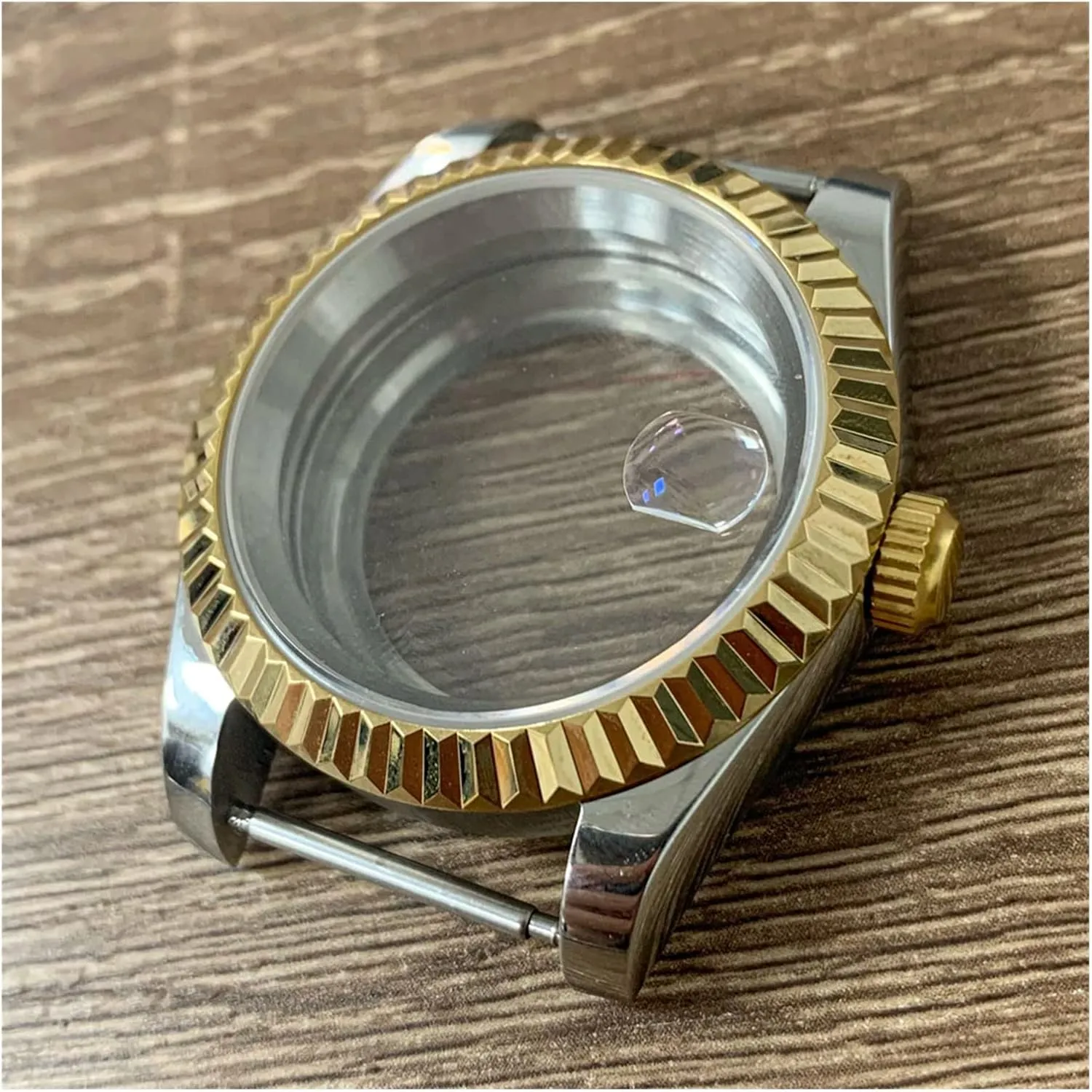 Watch 39mm Stainless Steel Case PVD, Sapphire Crystal, Transparent Back Cover, Japanese Movement NH35 / NH36 watch case