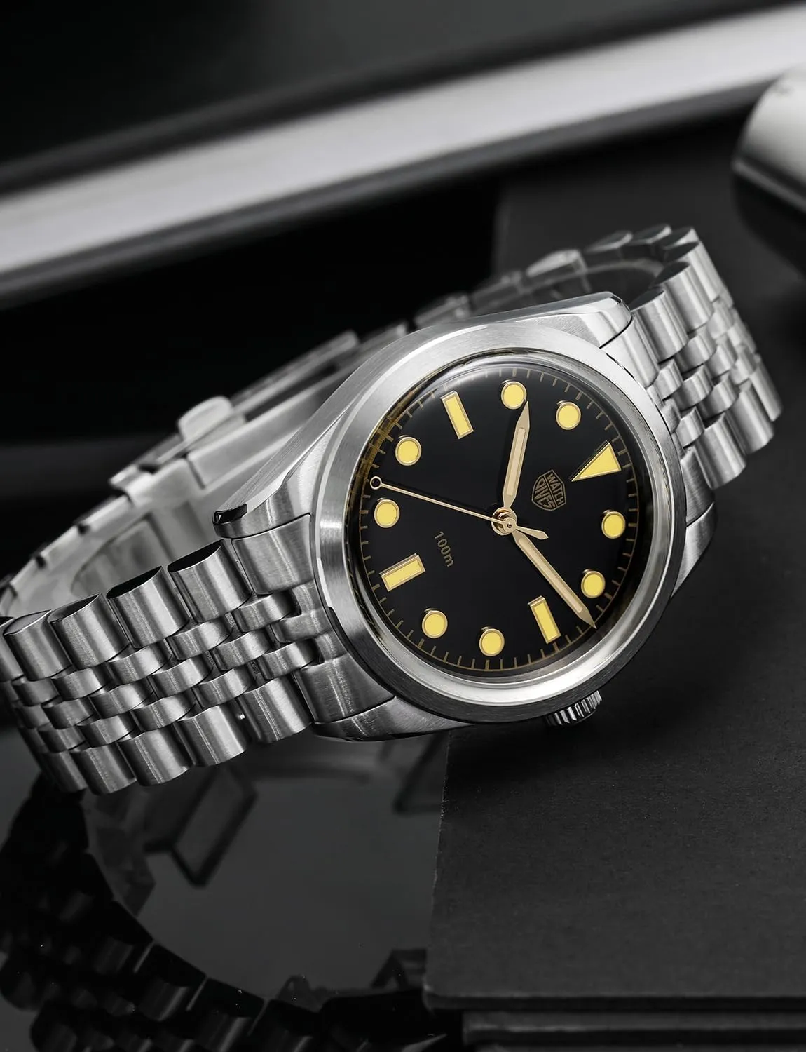 watchdives 36mm Quartz Watches, VH31 Sweep Second Quartz Wristwatch Bubble Mirror Men Watches 100m Waterproof Super Luminous Watch