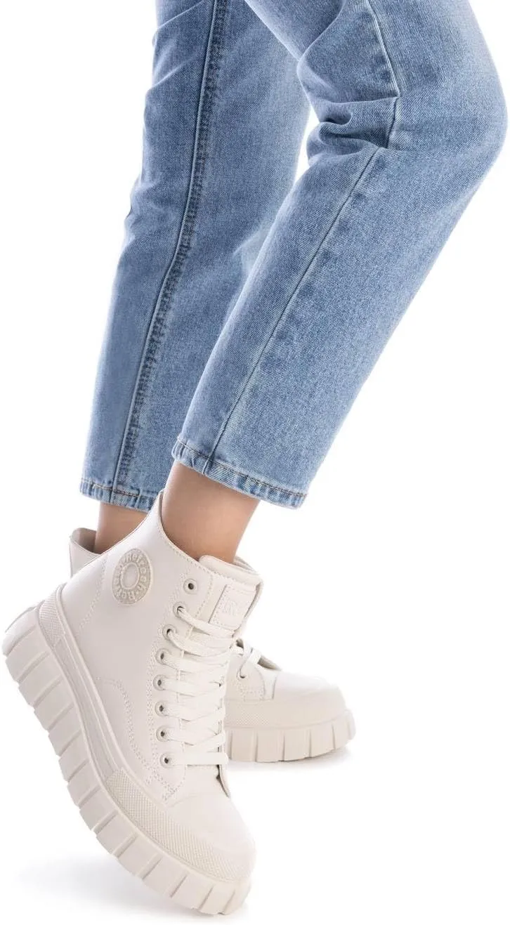 Women's Low-top Sneakers