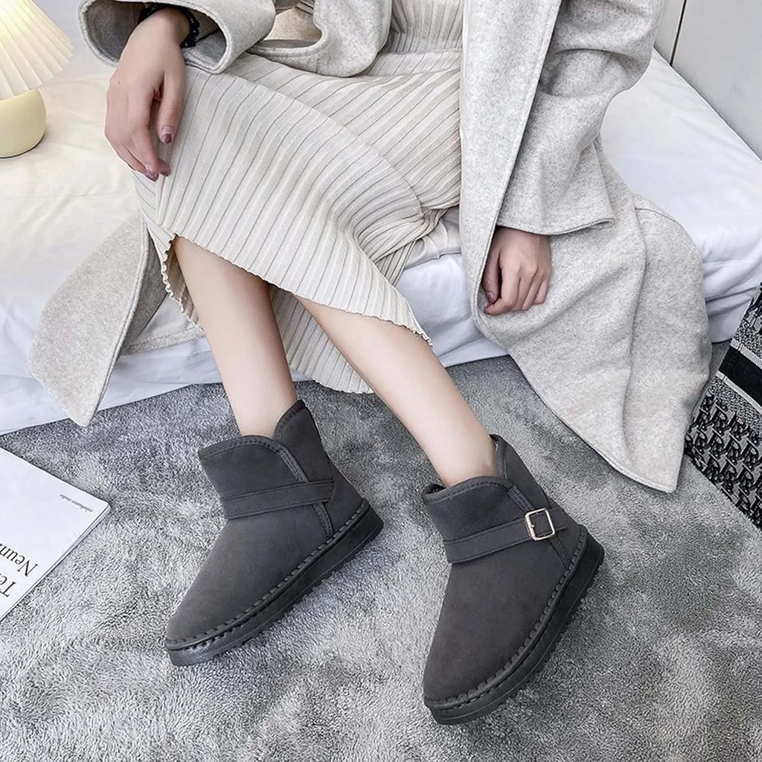 Women's snow boots winter fashionable plush casual warm boots anti slip and wear-resistant youth campus style